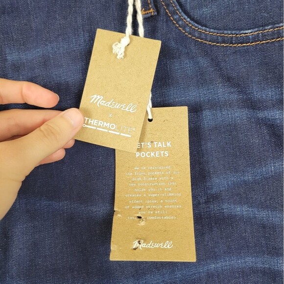 Madewell dark wash curvy 10" high rise tarren thermolite edition skinny jeans - Picture 7 of 12